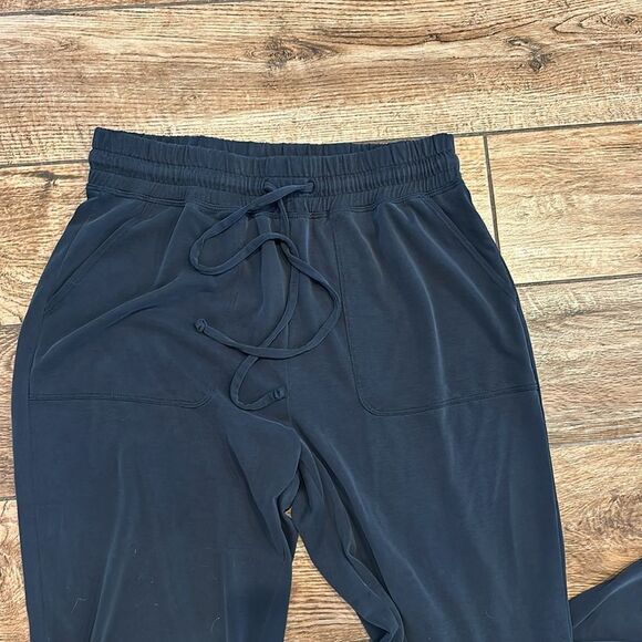 🖤 Express Black Drawstring Joggers Sz Small 🏃‍♀️ - Picture 2 of 4